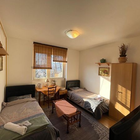 Rooms Ada SJJ Eksteriør billede