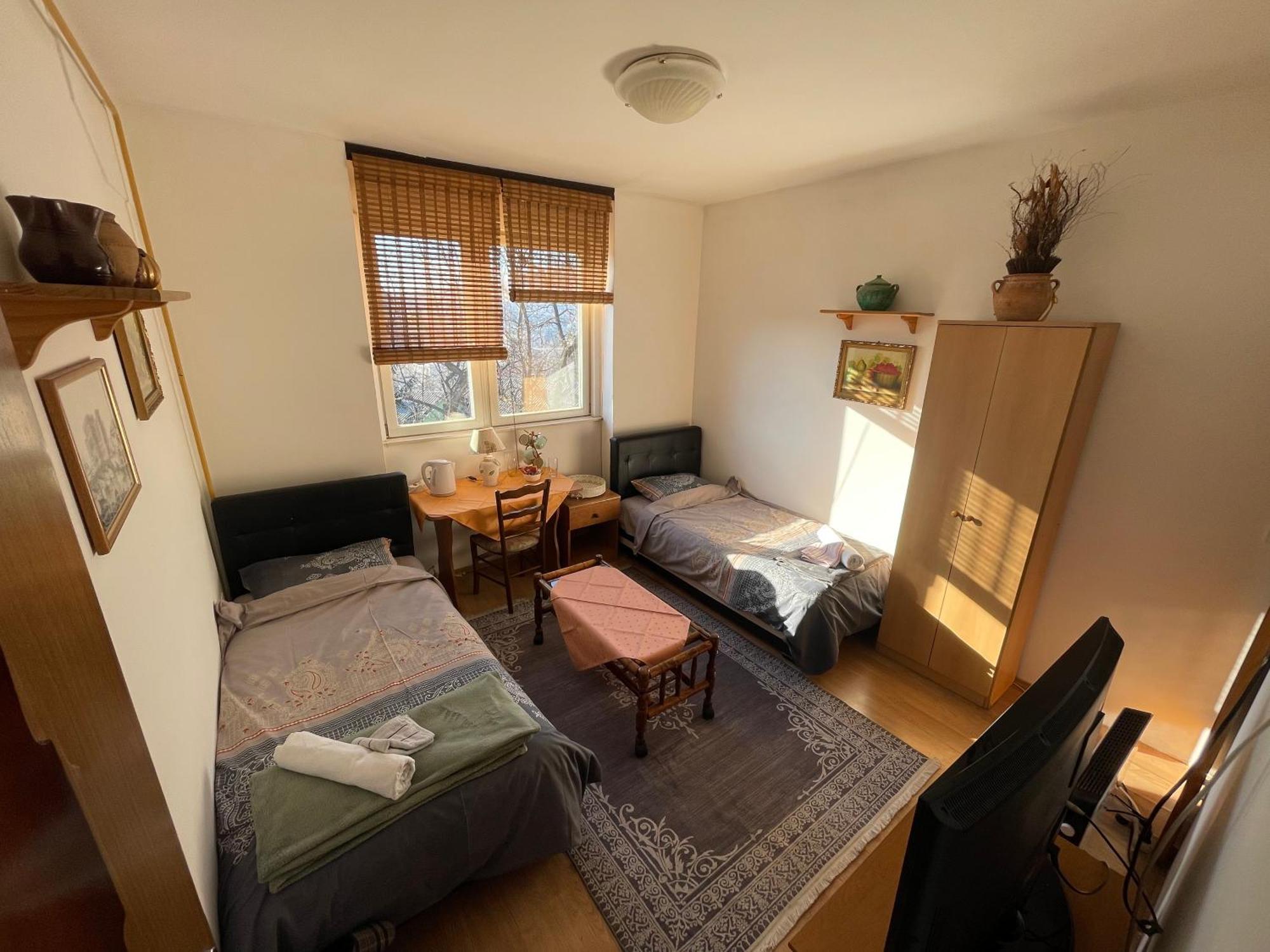 Rooms Ada SJJ Eksteriør billede
